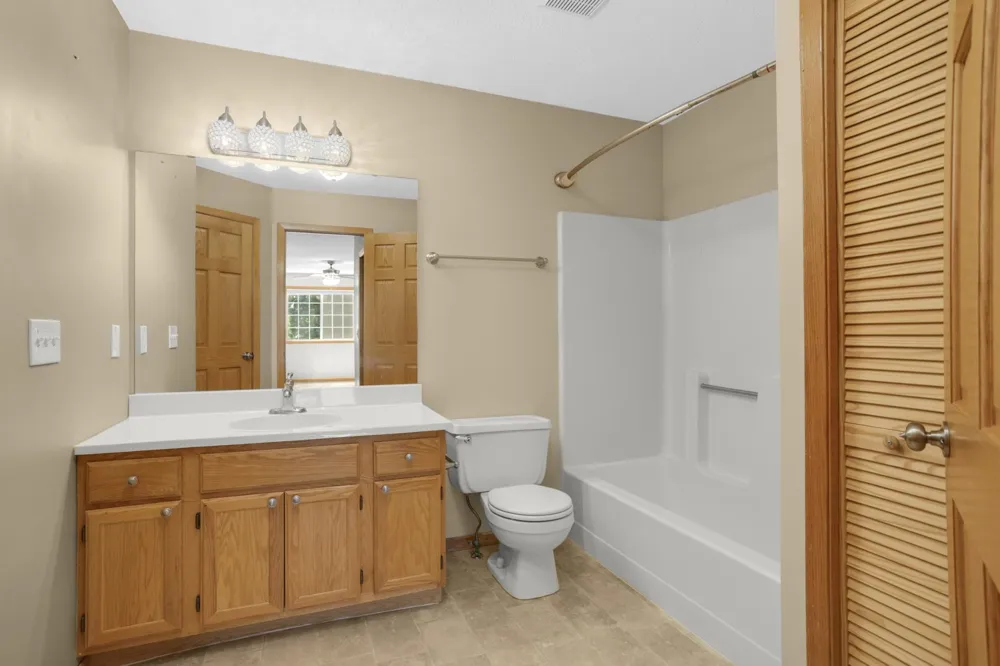 12830 Echo Lane Apple Valley, MN 55124