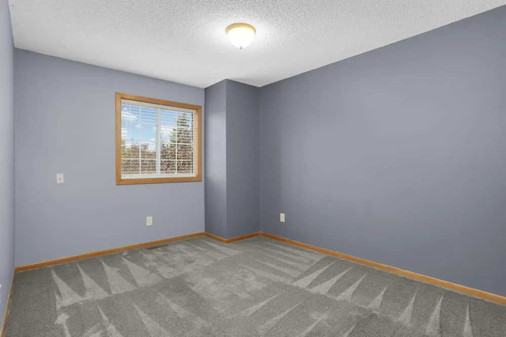12830 Echo Lane Apple Valley, MN 55124