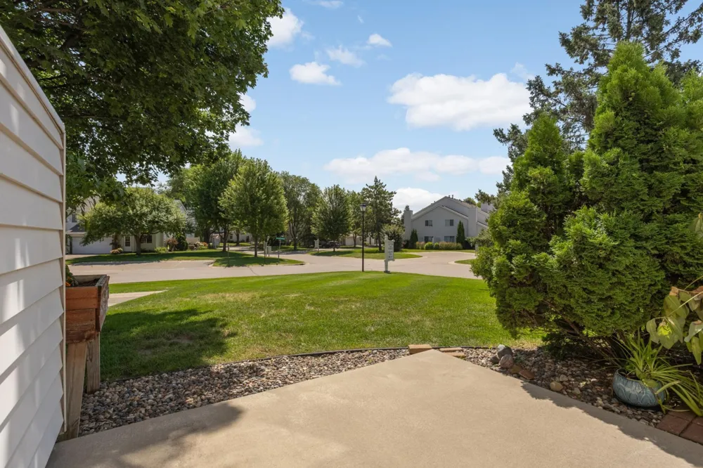 12830 Echo Lane Apple Valley, MN 55124