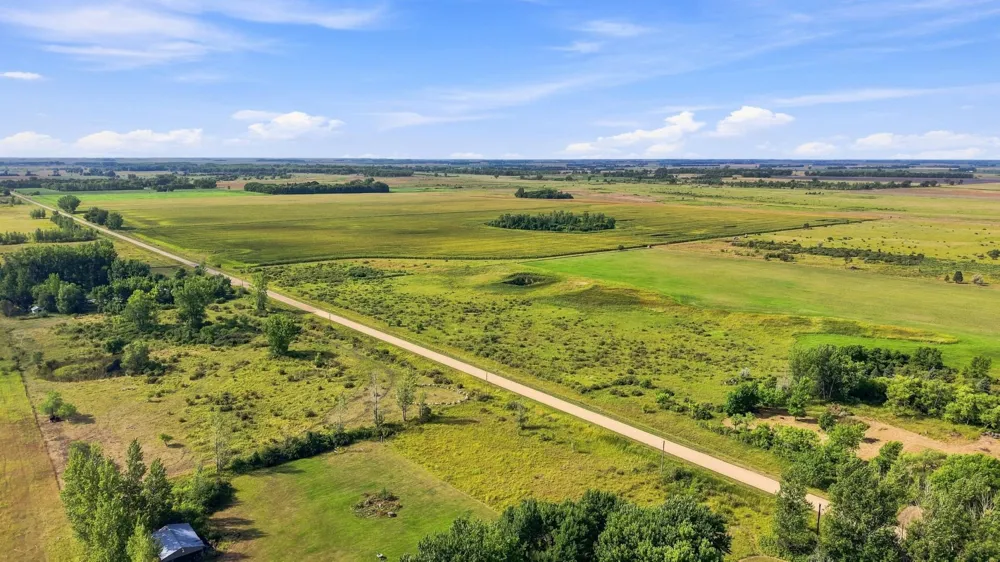 7229 160th Street S Barnesville, MN 56514