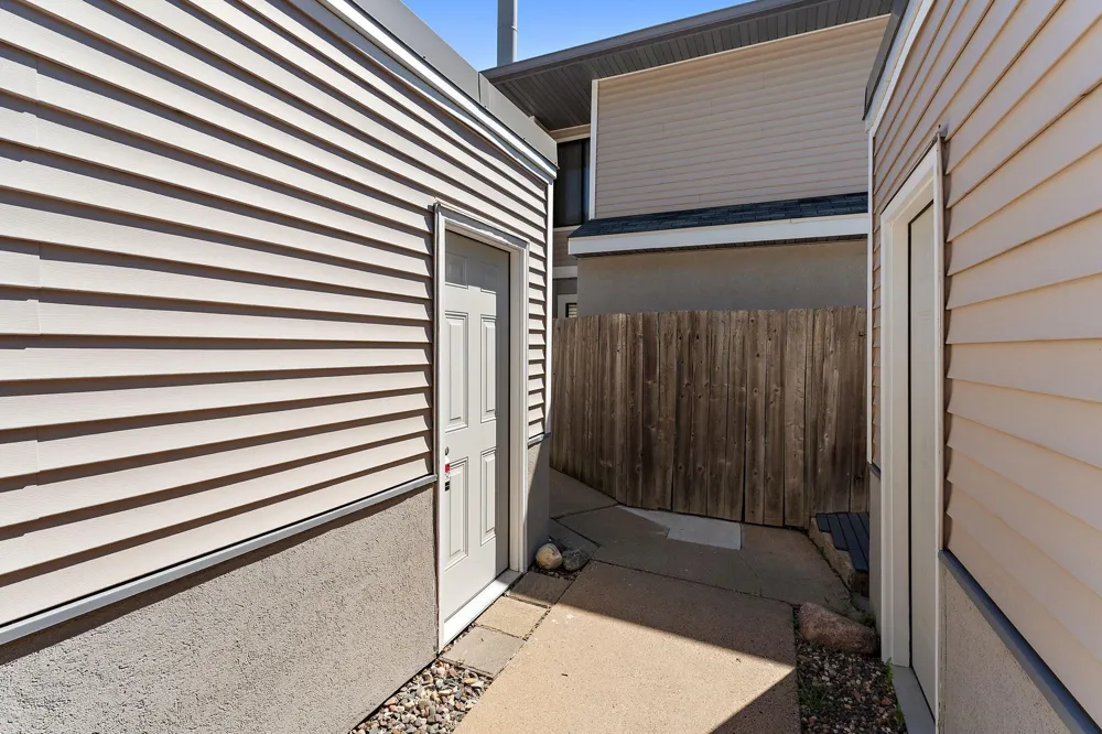 1224 Wagon Wheel Road Hopkins, MN 55343