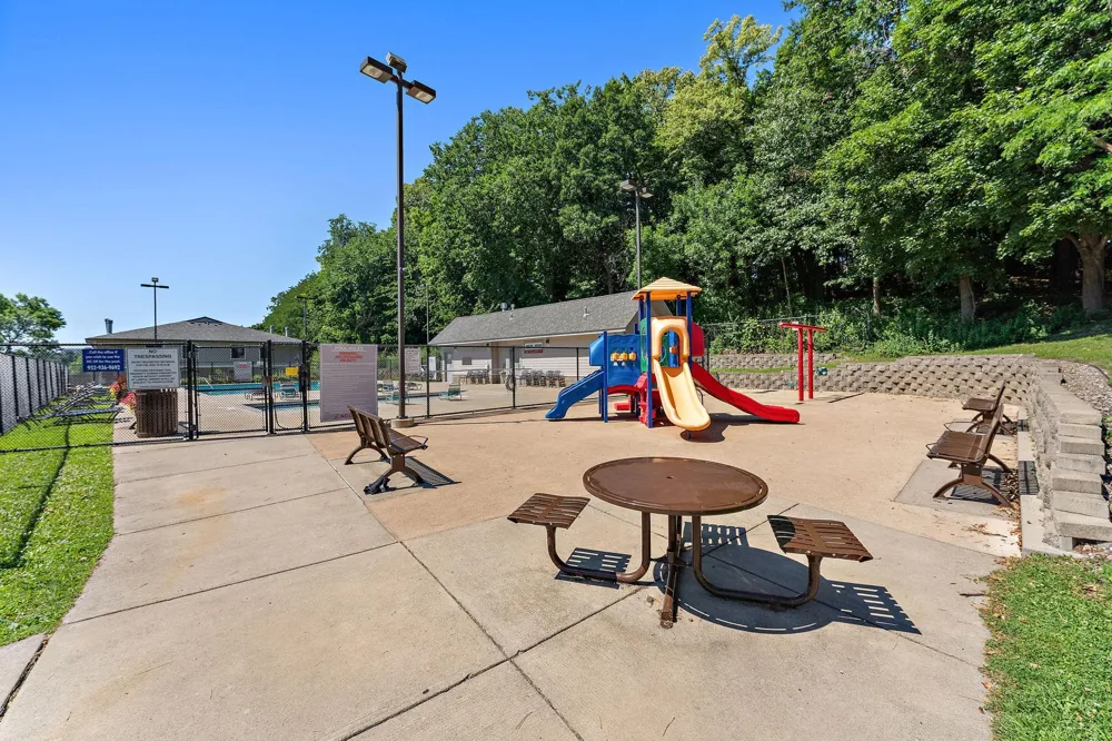 1224 Wagon Wheel Road Hopkins, MN 55343
