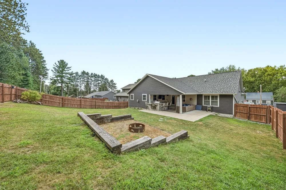 1201 Andover Avenue Eau Claire, WI 54703