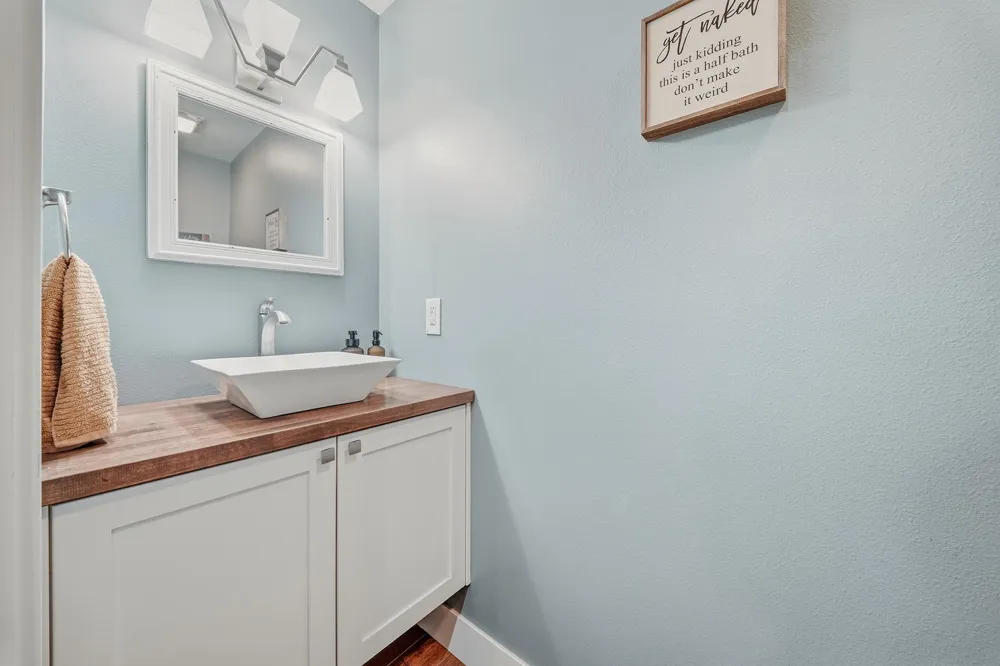 1201 Andover Avenue Eau Claire, WI 54703