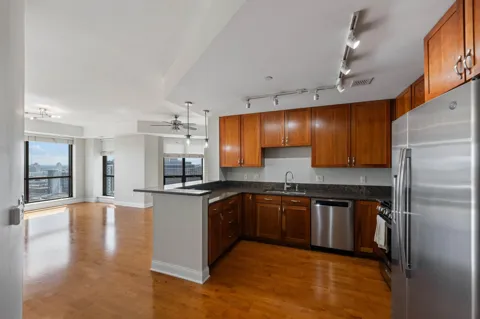 100 3rd Avenue S #2108