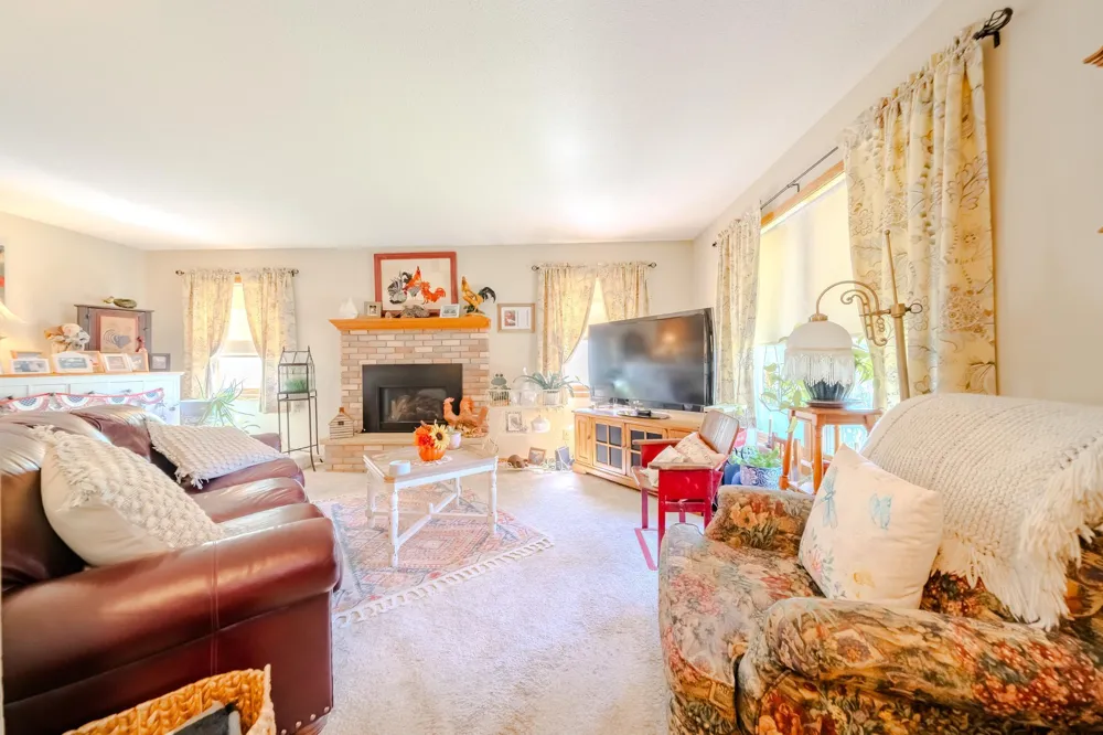 304 3rd Street NE Little Falls, MN 56345