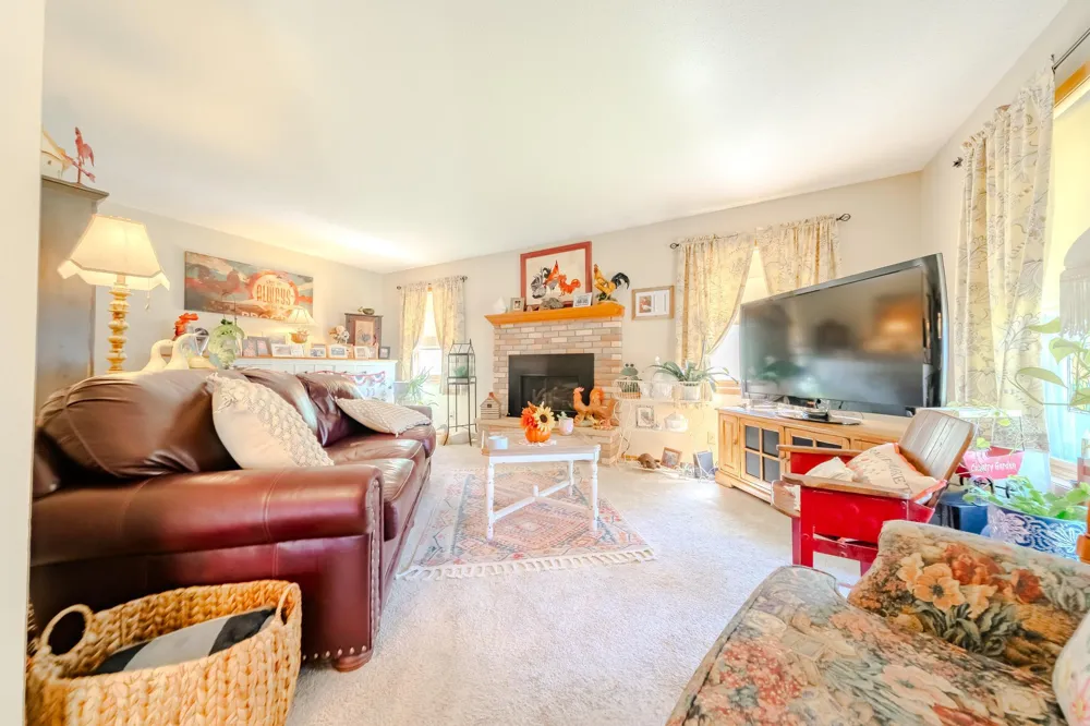 304 3rd Street NE Little Falls, MN 56345