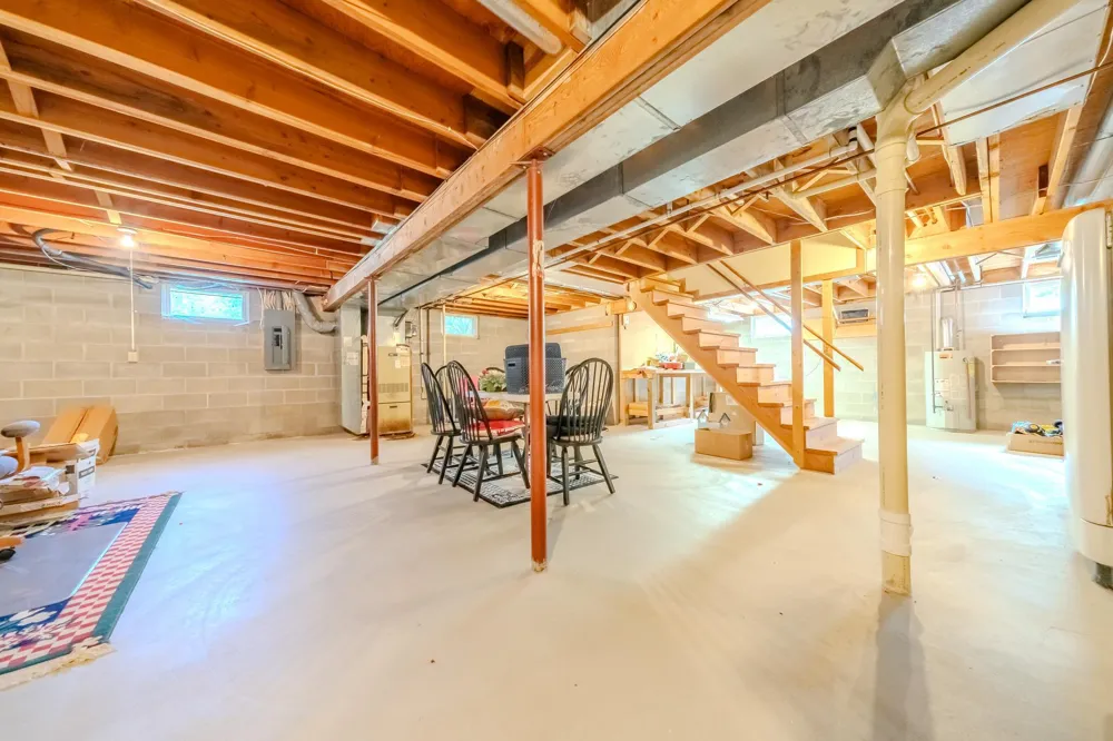 304 3rd Street NE Little Falls, MN 56345
