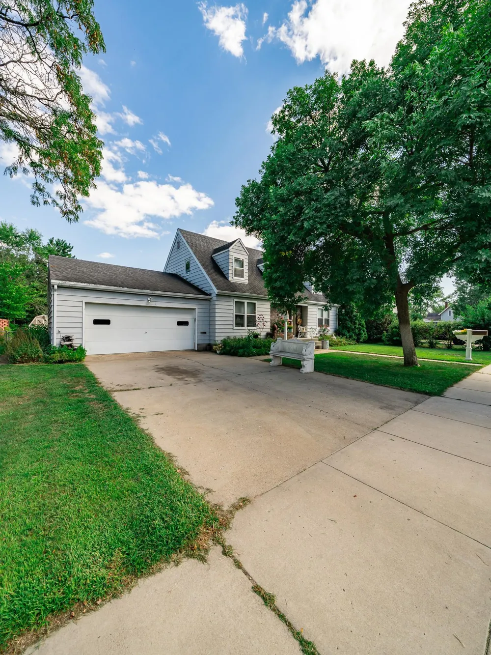304 3rd Street NE Little Falls, MN 56345
