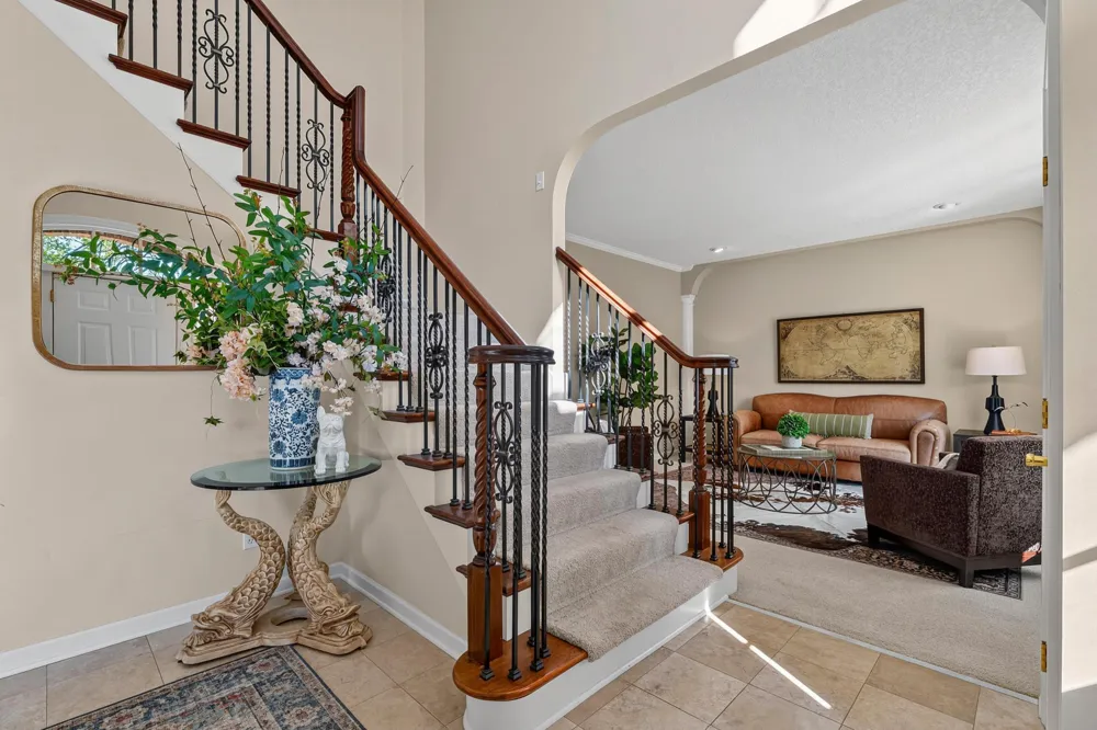 1932 Baihly Estates Lane SW Rochester, MN 55902