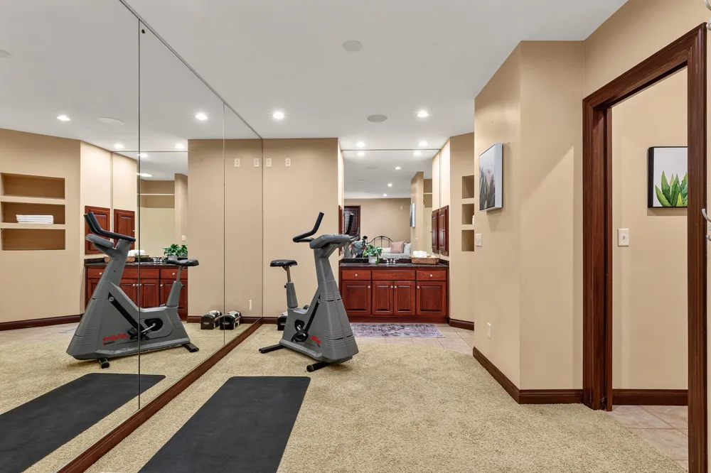 1932 Baihly Estates Lane SW Rochester, MN 55902