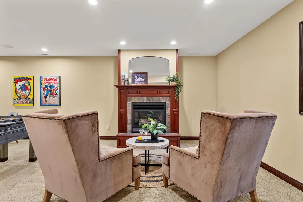 1932 Baihly Estates Lane SW Rochester, MN 55902