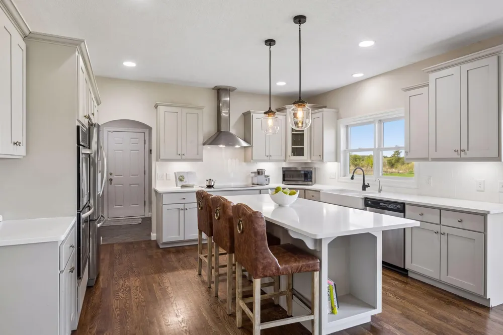 25735 Highview Avenue Farmington, MN 55024