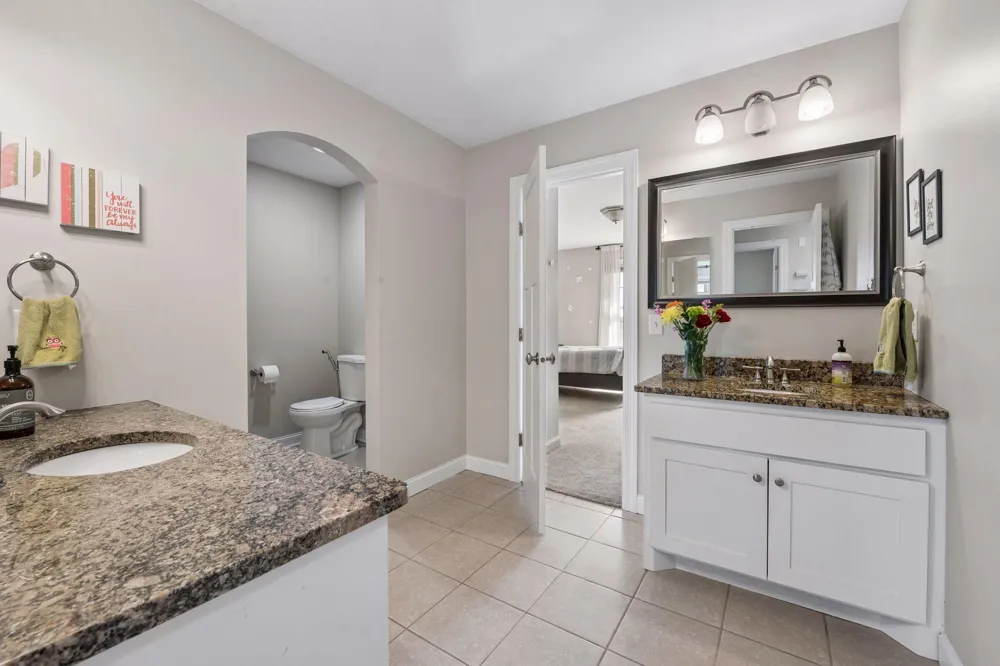 25735 Highview Avenue Farmington, MN 55024