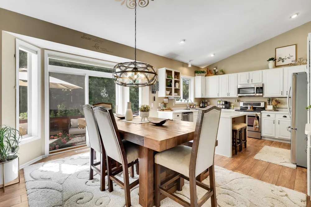 16715 Blind Lake Trail SE Prior Lake, MN 55372