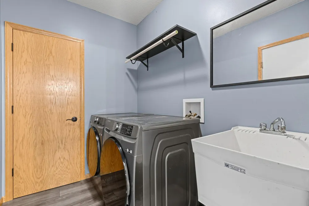 9243 Goodrich Drive Monticello, MN 55362