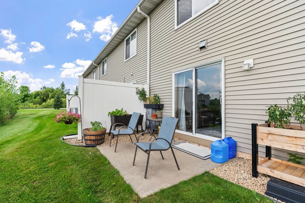 9243 Goodrich Drive Monticello, MN 55362