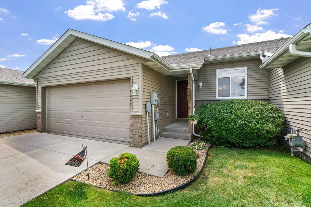 9243 Goodrich Drive Monticello, MN 55362