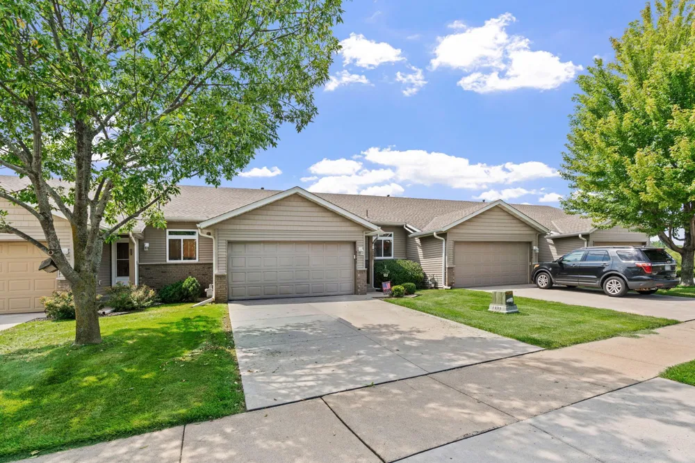 9243 Goodrich Drive Monticello, MN 55362