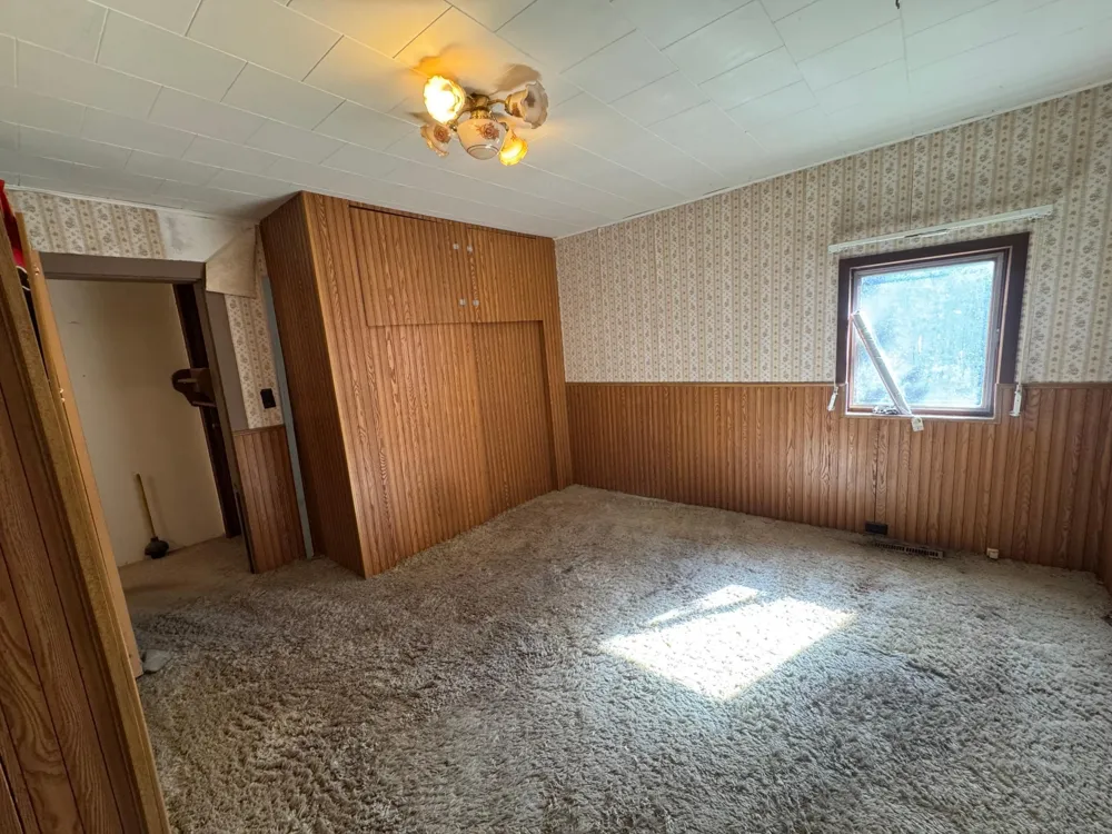 209 S Teal Street Janesville, MN 56048