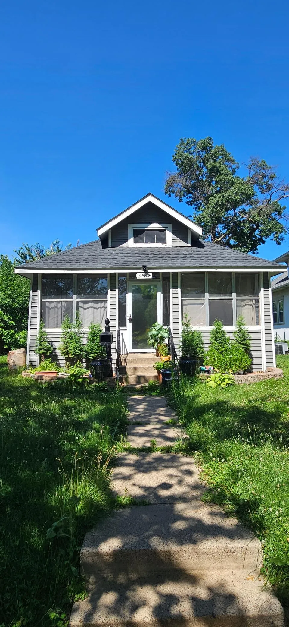 3739 Washburn Avenue Minneapolis, MN 55412
