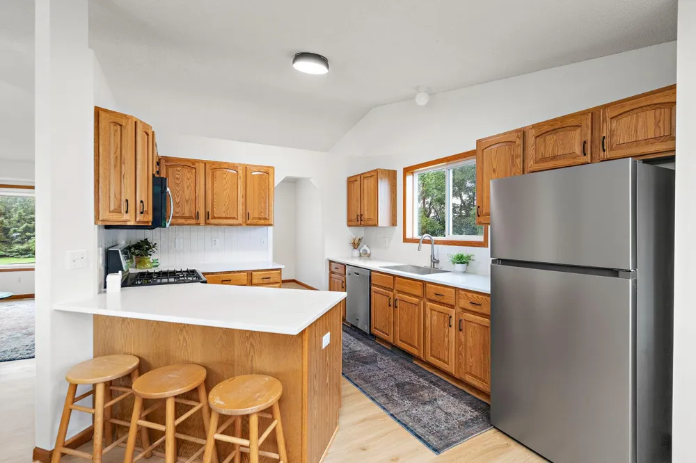 6284 Corwin Court Inver Grove Heights, MN 55076