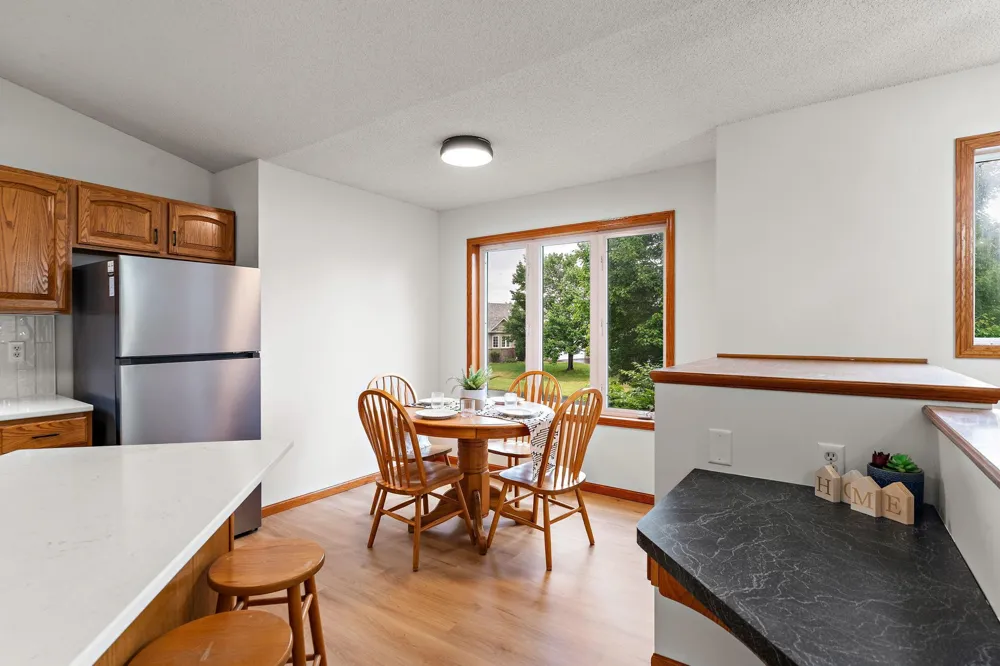 6284 Corwin Court Inver Grove Heights, MN 55076