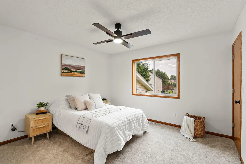 6284 Corwin Court Inver Grove Heights, MN 55076