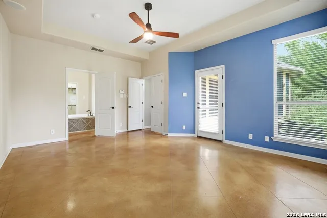 26024 Party Slippers Dr. San Antonio, TX 78255