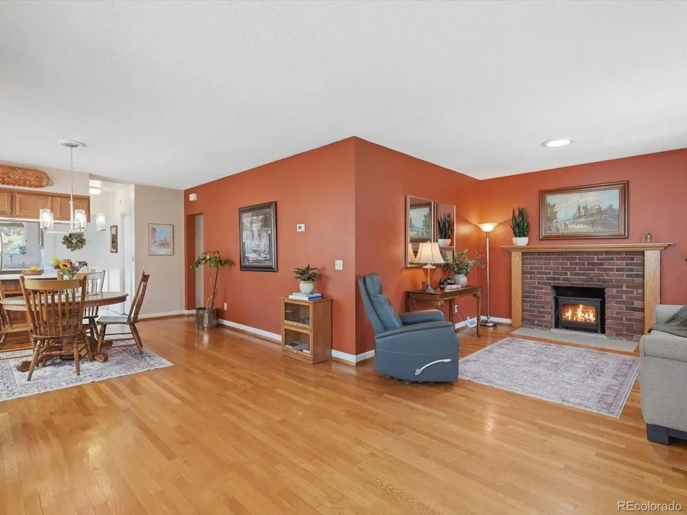 281 S Emerson Street Denver, CO 80209