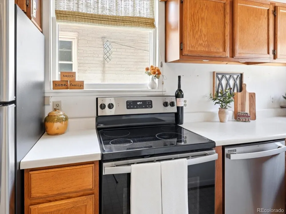 281 S Emerson Street Denver, CO 80209