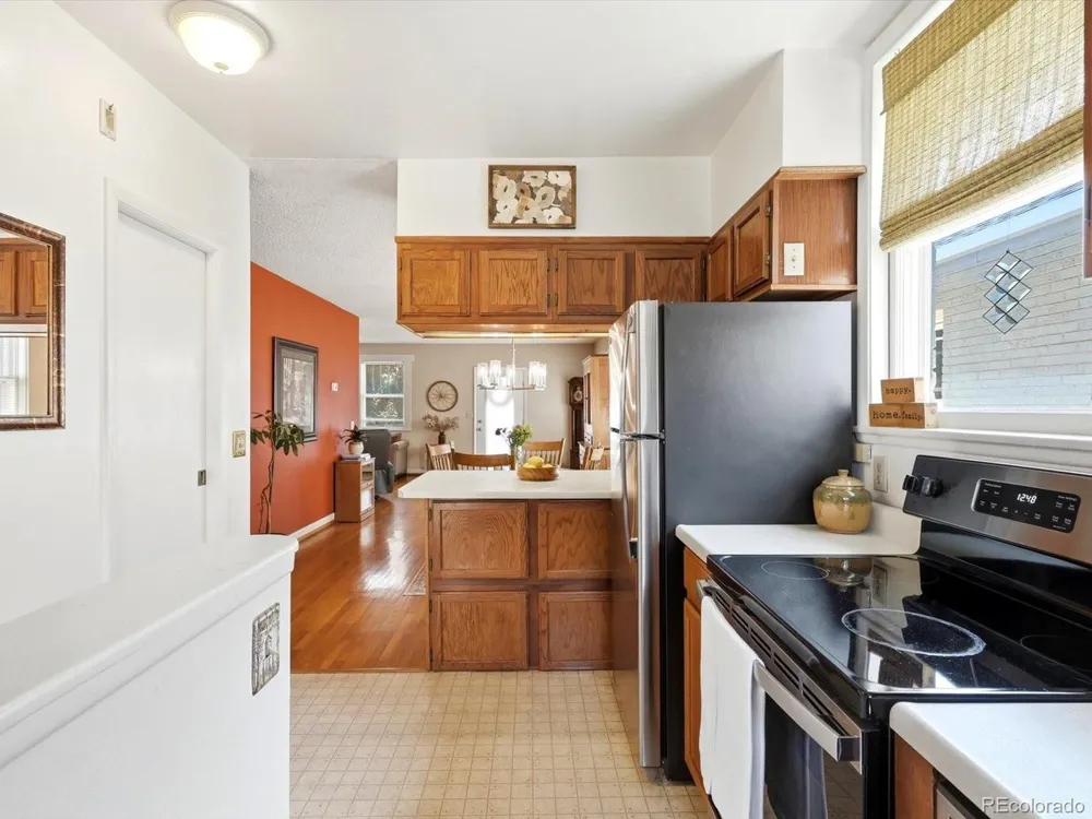 281 S Emerson Street Denver, CO 80209