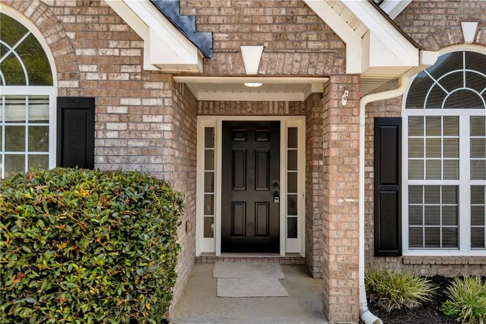 2920 Meadow Gate Way Loganville, GA 30052