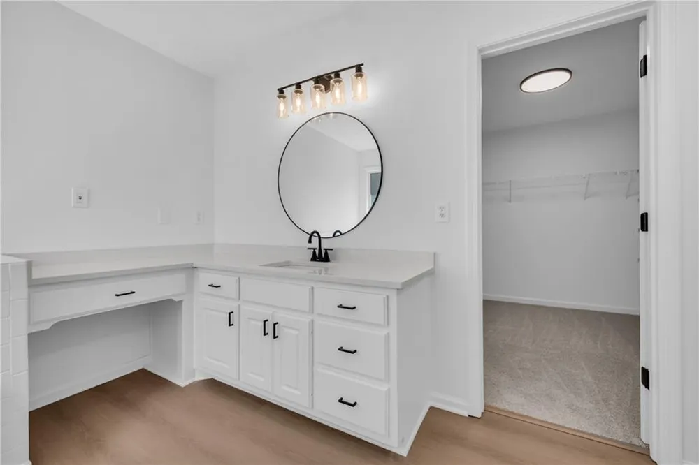 2920 Meadow Gate Way Loganville, GA 30052
