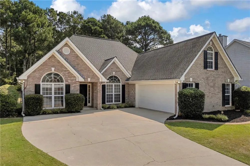 2920 Meadow Gate Way Loganville, GA 30052