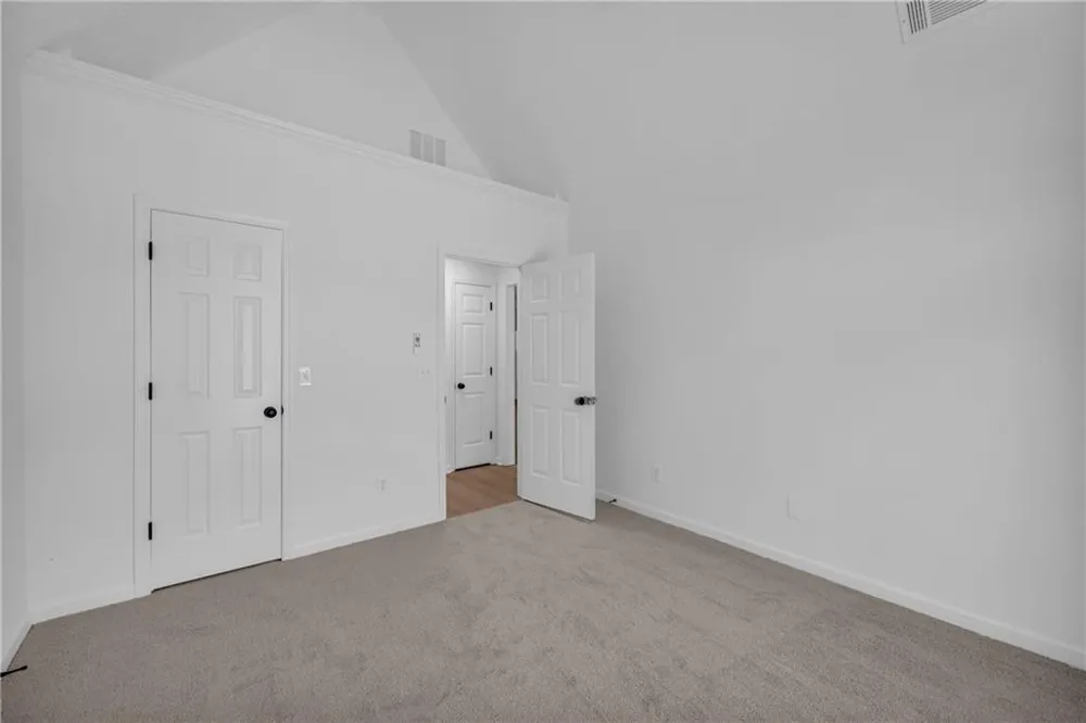 2920 Meadow Gate Way Loganville, GA 30052