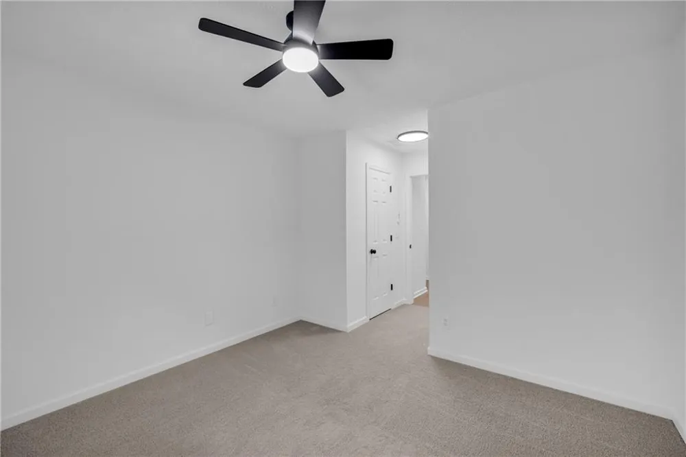 2920 Meadow Gate Way Loganville, GA 30052