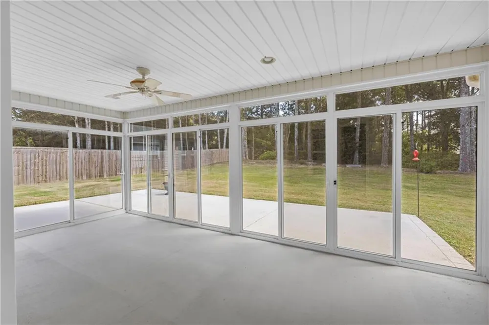 2920 Meadow Gate Way Loganville, GA 30052