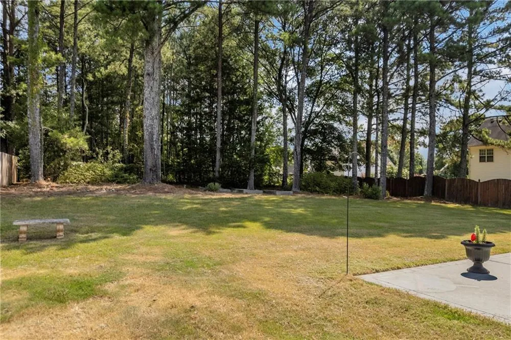 2920 Meadow Gate Way Loganville, GA 30052