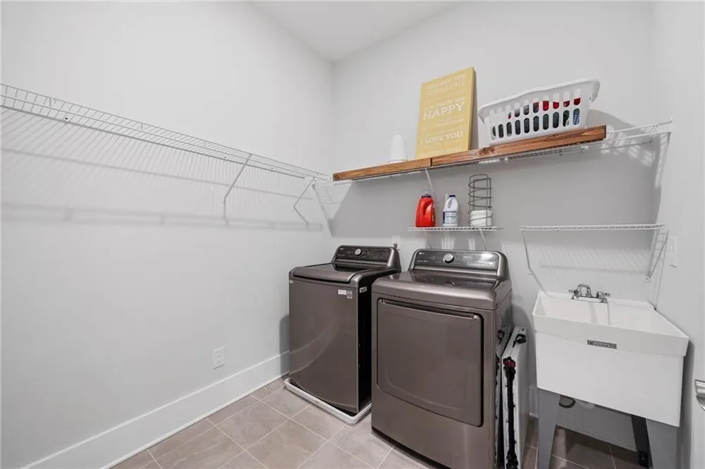 111 Summit View Court Canton, GA 30114