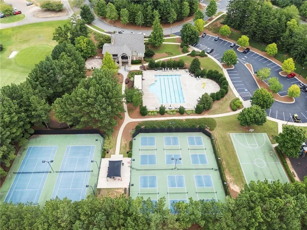 111 Summit View Court Canton, GA 30114