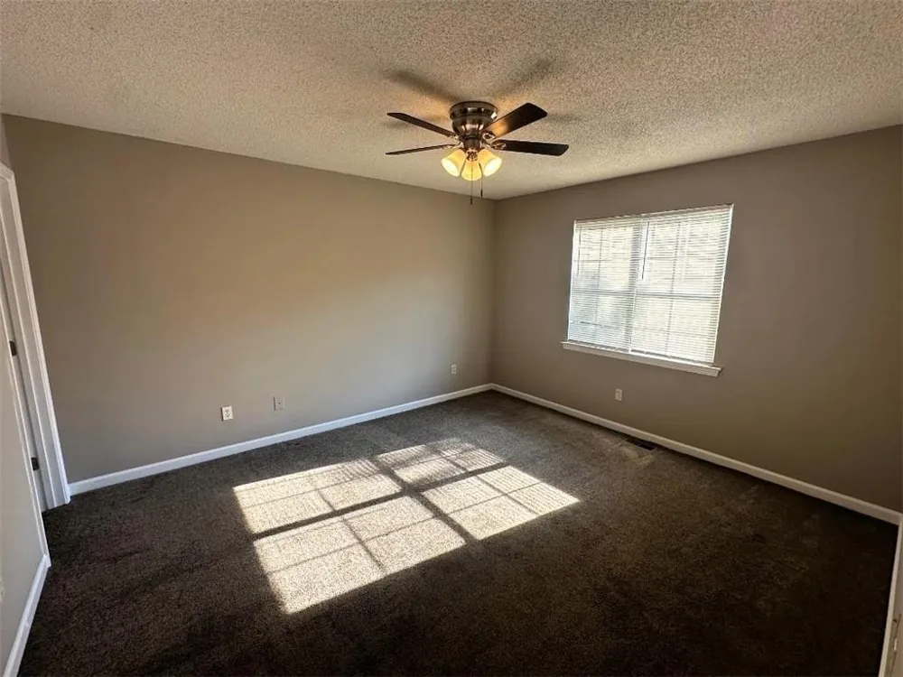 879 Buck Boulevard SE Calhoun, GA 30701