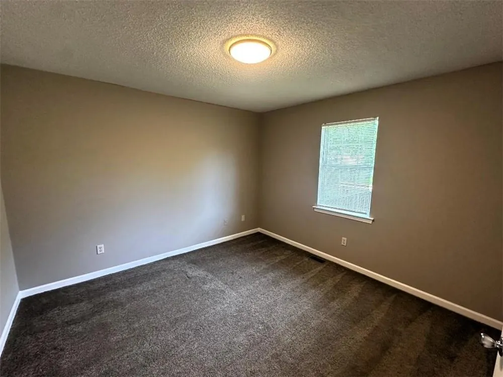 879 Buck Boulevard SE Calhoun, GA 30701