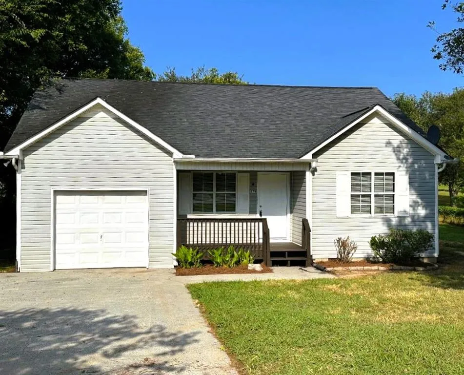 879 Buck Boulevard SE Calhoun, GA 30701
