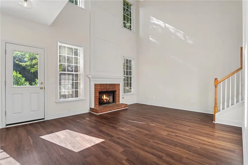 3060 Winston Terrace Court Alpharetta, GA 30009