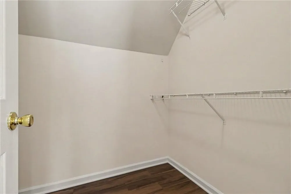 3060 Winston Terrace Court Alpharetta, GA 30009