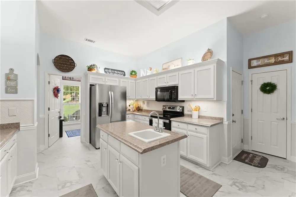 227 Still Water Lane Jefferson, GA 30549