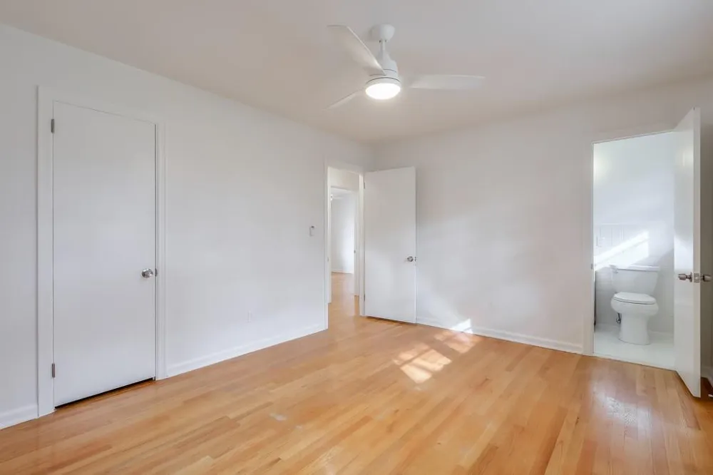 1055 Tuxedo Drive Roswell, GA 30075