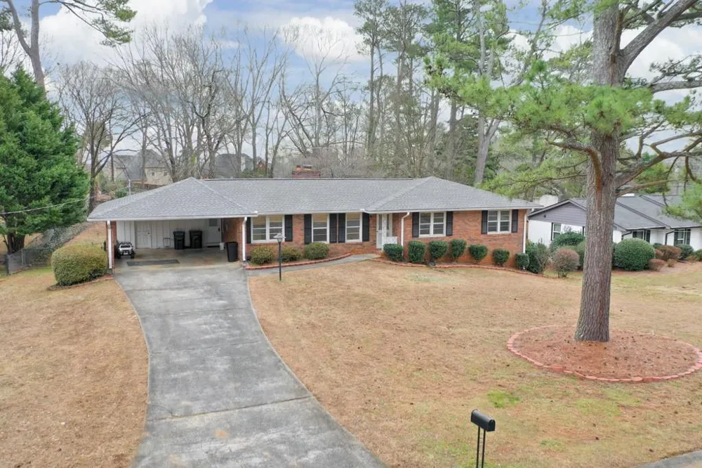 1055 Tuxedo Drive Roswell, GA 30075