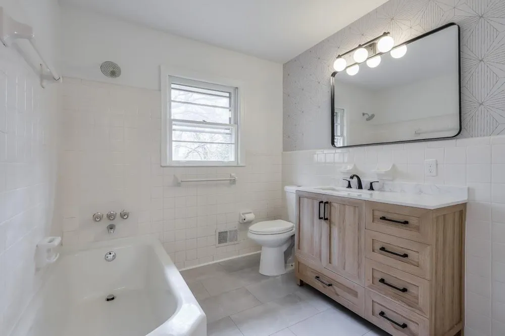 1055 Tuxedo Drive Roswell, GA 30075